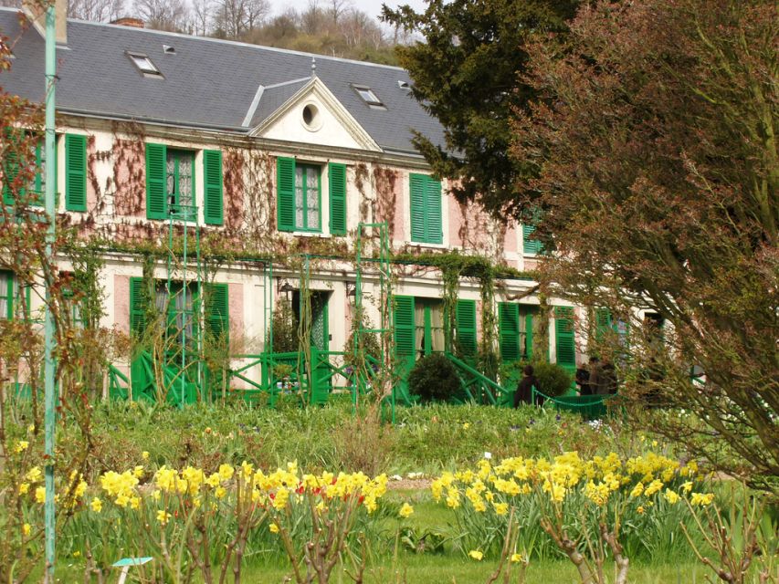 From Paris: Giverny and Monet's Home Day Trip - The road from Paris into Normandy