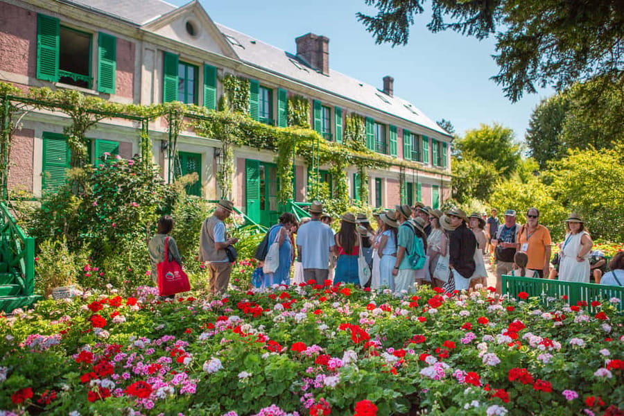 From Paris: Giverny Audio-Guided Tour - Key points to know before booking