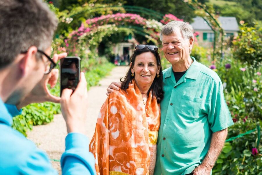 From Paris: Guided Day Trip to Monet's Garden in Giverny - A quiet stop at Monet’s grave