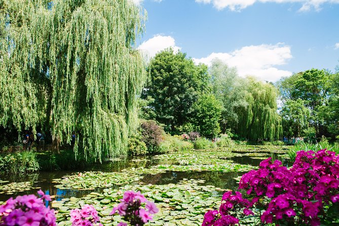 From Paris: Monet Gardens & Giverny Bike Tour with Picnic Stop - Is the $143.91 price good value?