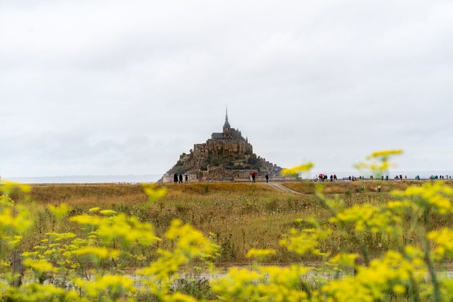 From Paris: Mont Saint Michel Day Trip with a Guide - Walking, stairs, and what to carry