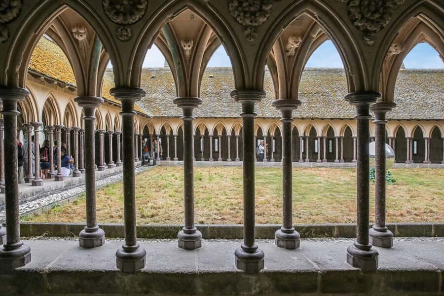 From Paris: Mont Saint-Michel Tour with Hotel Pickup Service - Who should book this Mont Saint-Michel day trip?