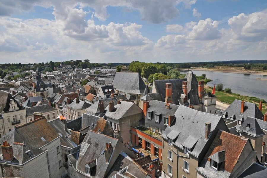 From Paris: Small-Group Loire Valley Castles Full-Day Tour - Three castles, three very different moods