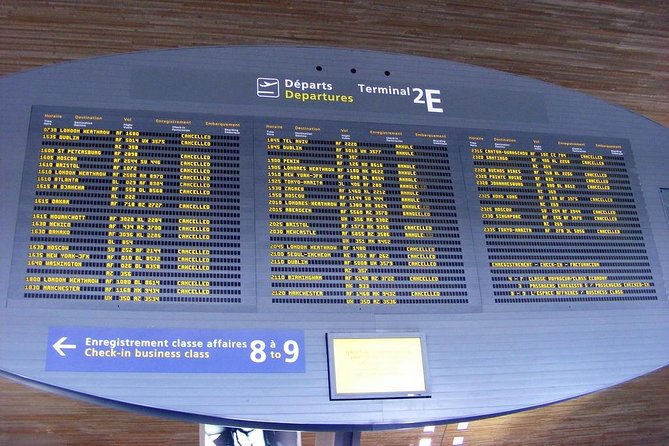 From Paris to CDG airport or From CDG airport to Paris (one way) - Vehicle comfort and luggage rules