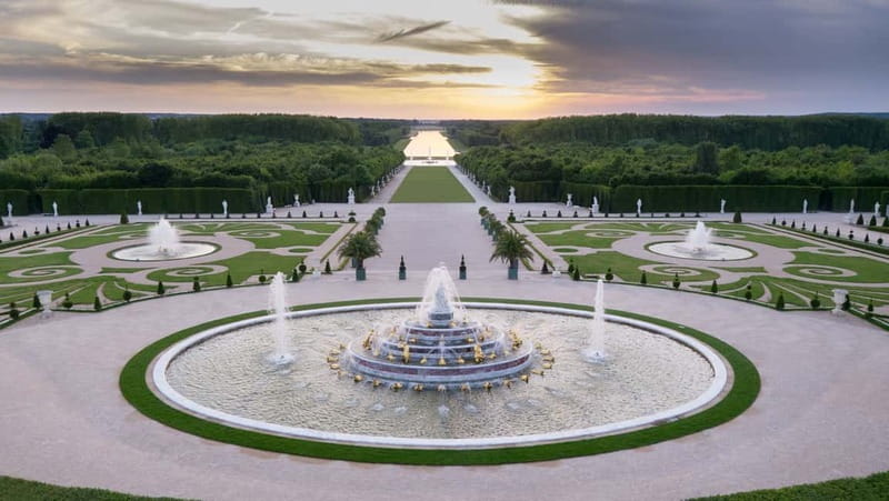 From Paris: Versailles Palace and Gardens with Transfer - Useful ways to make the day better