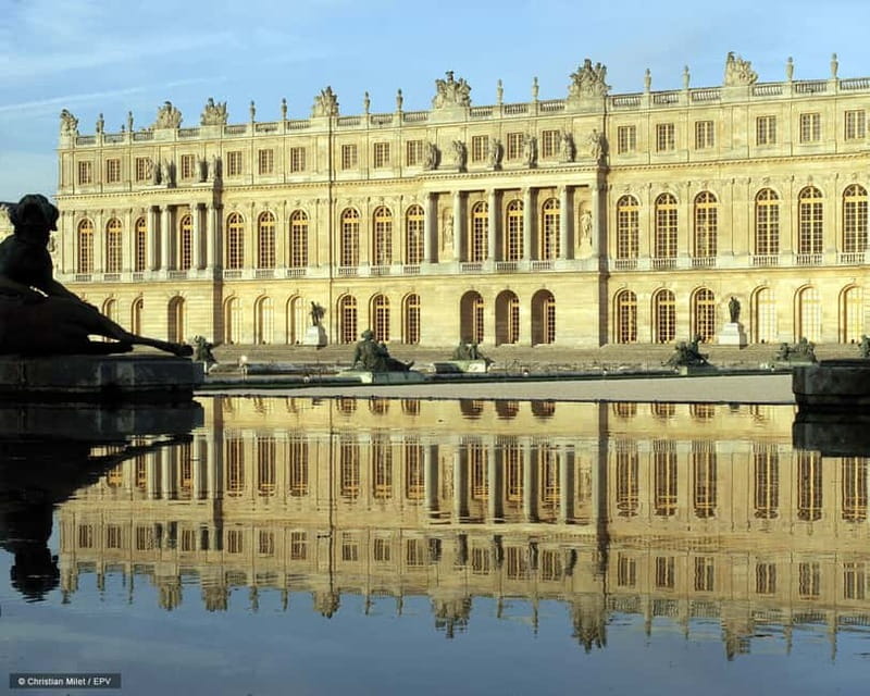 From Paris: Versailles Palace and Gardens with Transfer - Why the bus transfer makes Versailles easier