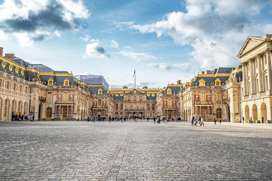 From Paris: Versailles Palace & Gardens Private Guided Tour - Should you book it?