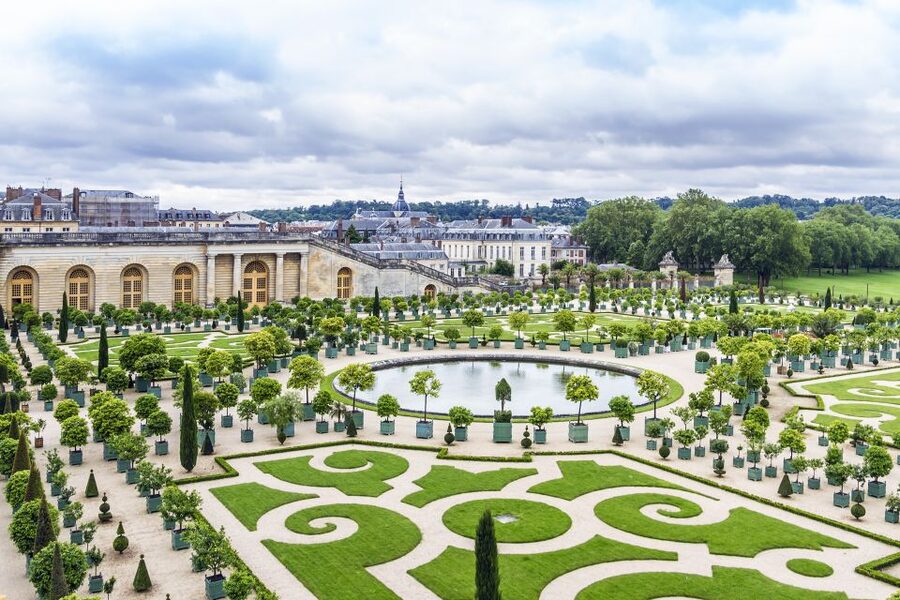 From Paris: Versailles Palace Small Group Half-Day Tour - The ride from Paris and the new meeting point