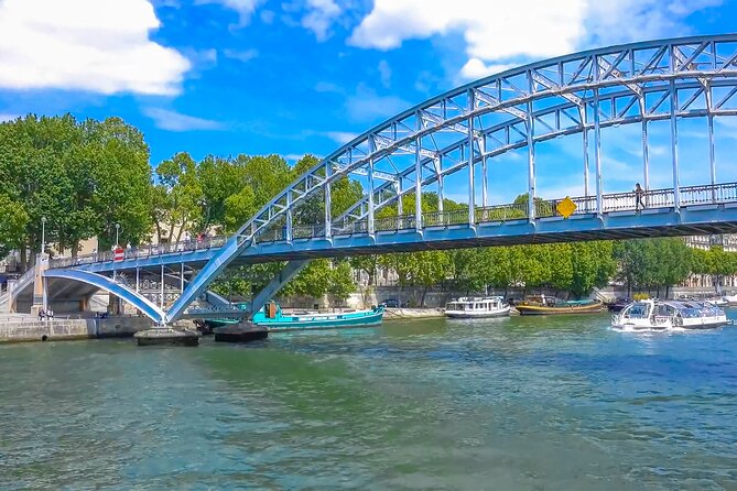 Full Day Paris City Pass: 50 Museums, Unlimited Hop On/Off Cruise - Stop 5: Notre-Dame, Sainte-Chapelle, and the Conciergerie
