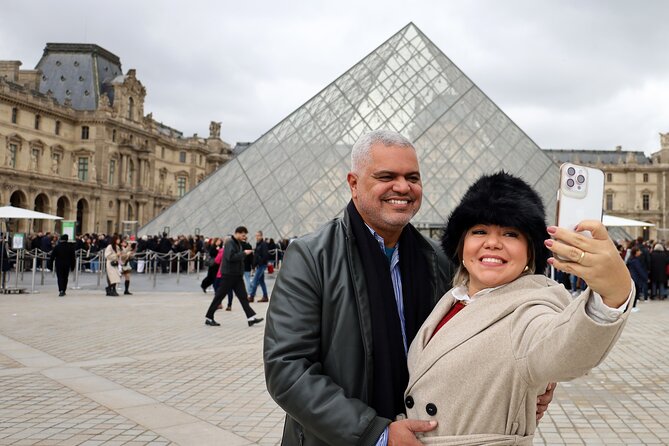 Full Day Private Tour of Paris in a Van with photoshoot included - Arc de Triomphe and the Champs-Elysées