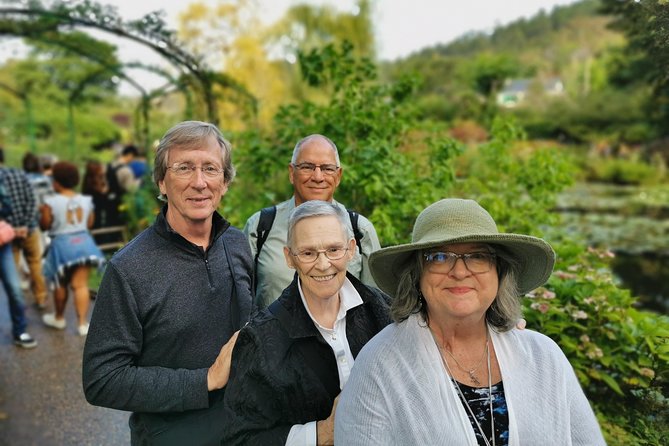 Giverny and Versailles Full-Day Private Guided Tour with Hotel Pickup - Why this pairing works so well