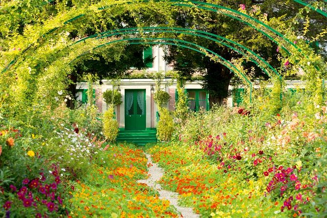 Giverny - Claude Monet's House & Gardens - Private Trip - Why Monet’s garden is worth the trip from Paris