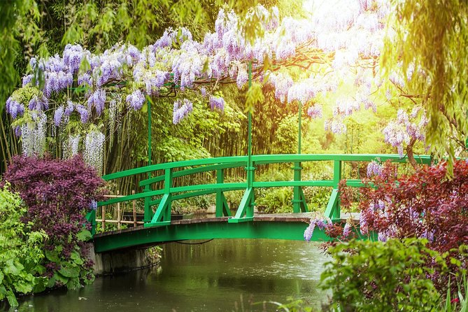 Giverny Monet's Garden & Auvers-sur-Oise with Van Gogh House Full Day From Paris - Key points to know before you book