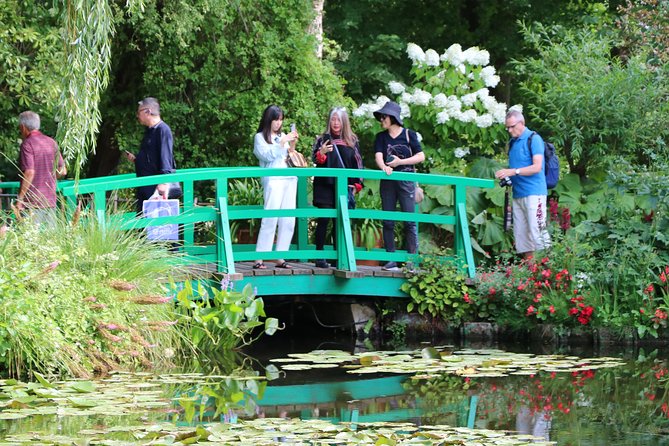 Giverny's House & Gardens plus Versailles Palace Day Trip with Lunch from Paris - Why Giverny and Versailles work in one day