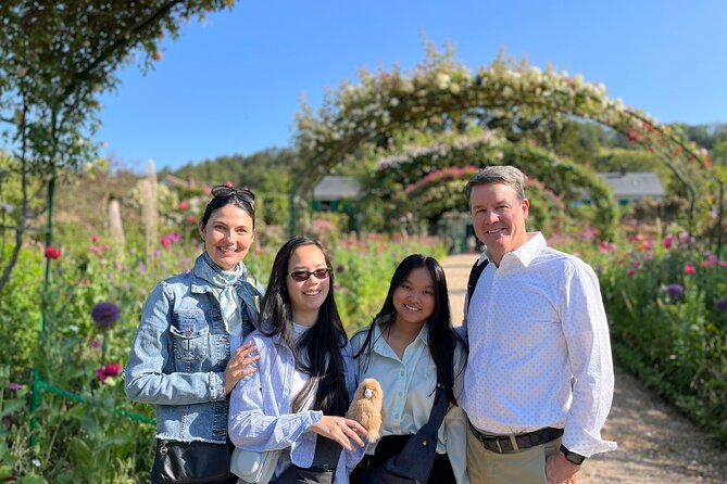 Giverny & Versailles Private Guided Tour with Ticket Entry - Why this private day trip works