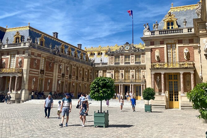 Giverny Versailles Trianon Small Group from Paris by Minivan - Why this Giverny and Versailles pairing works