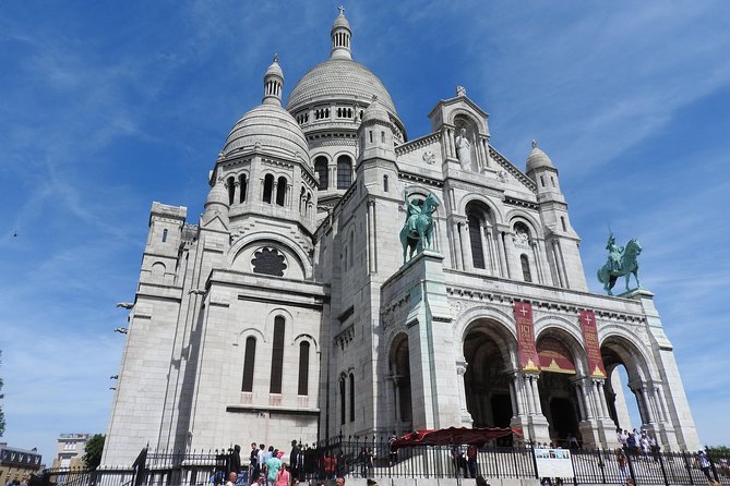 Guided Tour of Sacré-Coeur and Montmartre - Who should book this walk?
