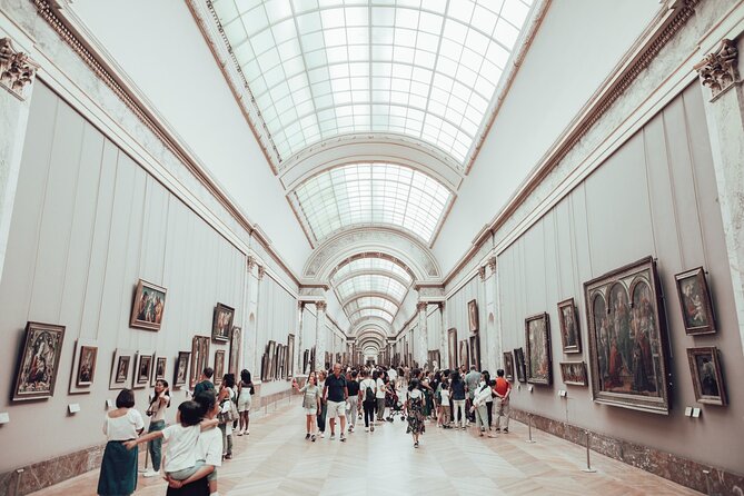 Guided tour of the Louvre Museum with tickets included - The Grande Galerie and Leonardo’s Mona Lisa