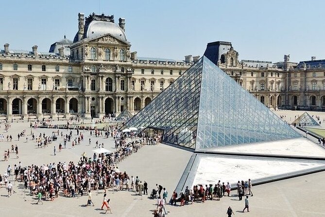 Half Day Paris Tour with Hotel pickup and drop - A drive along the Champs-Élysées