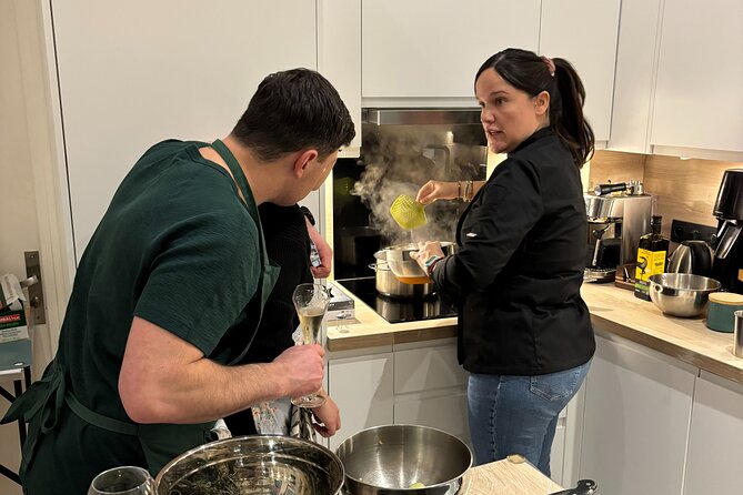 Hands-On Cooking Class in the Heart of Les Batignolles, Paris - Learning knife skills before the meal begins