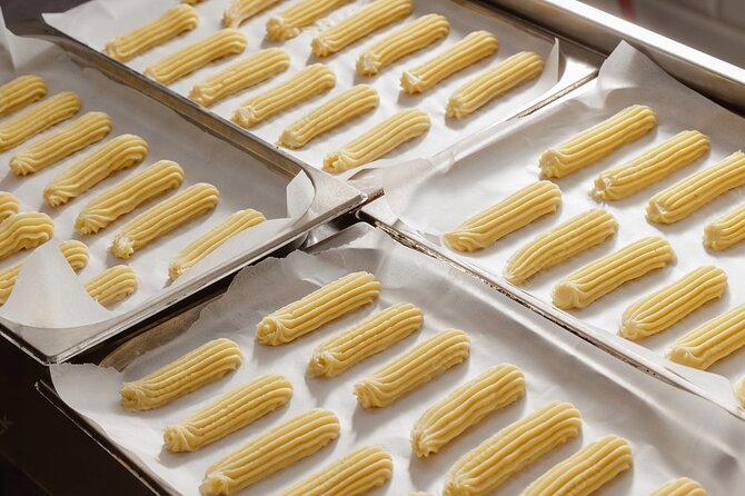 Hands-on Eclair and Choux Making with a Pastry Chef - The chefs make the difference