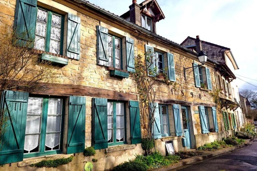 Hiking Adventure in Van Gogh's footsteps (6 miles walk) - Meeting at Gare du Nord at 8:00