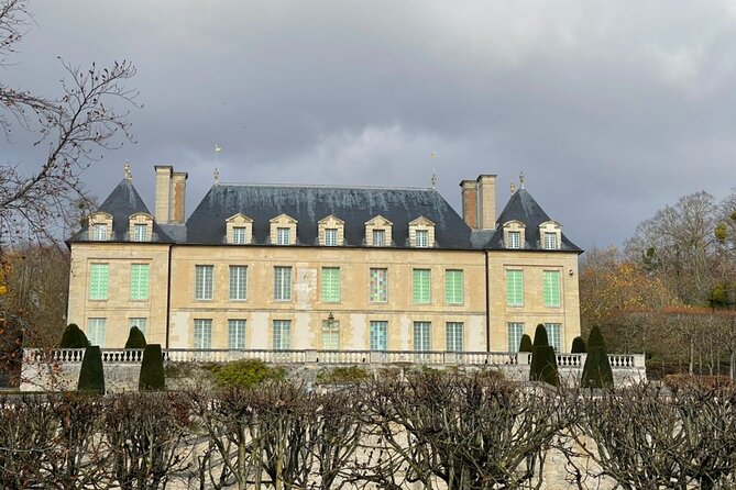 Hiking Adventure in Van Gogh's Footsteps with 6 miles walk - What the small group and guide add