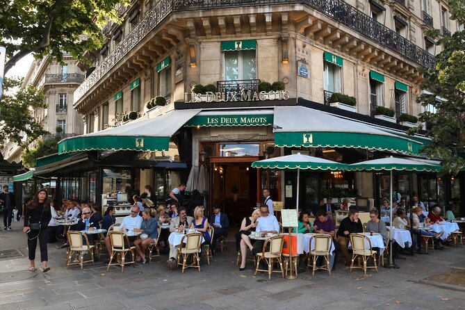 Kickstart Paris Private Tour. City Highlights for Newcomers - Place de la Concorde and the hard side of Parisian history