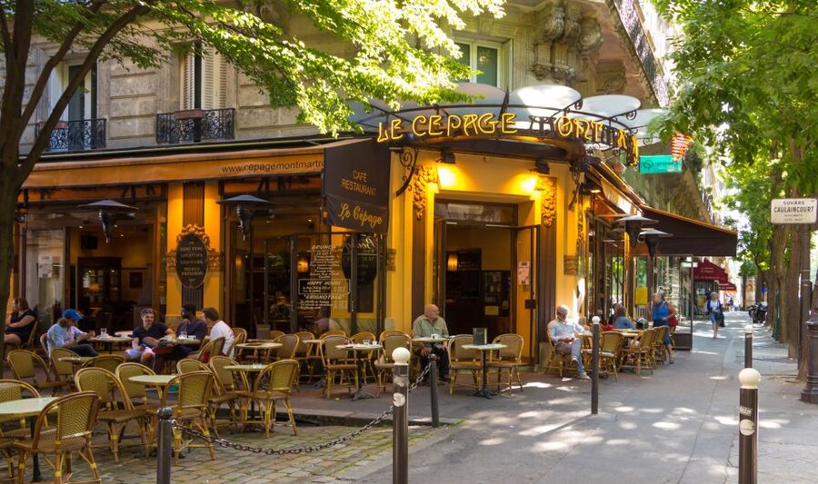 Le Marais: Explore Old Paris with a Local Host - Why Le Marais works so well for a private walk