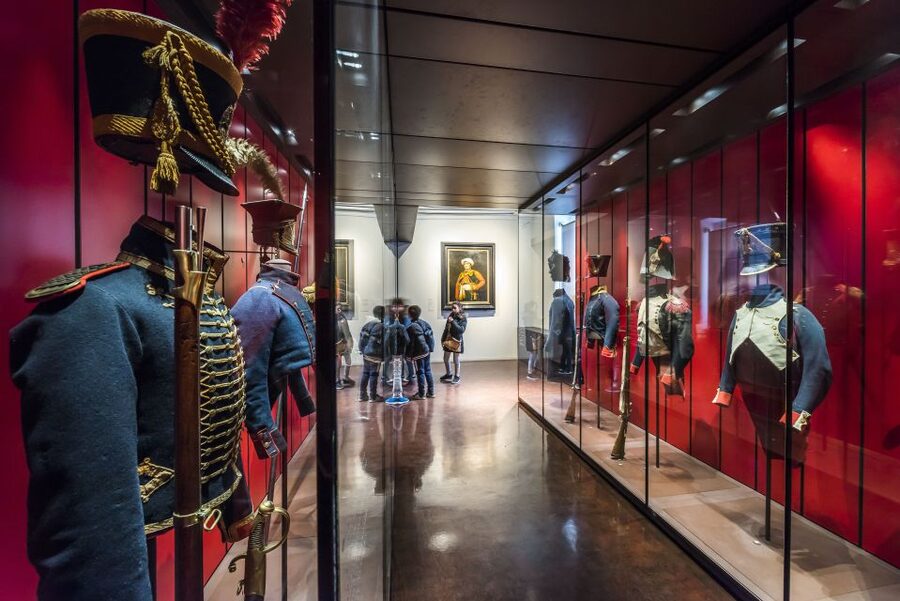 Les Invalides: Napoleon's Tomb & Army Museum Entry - How long should you allow?