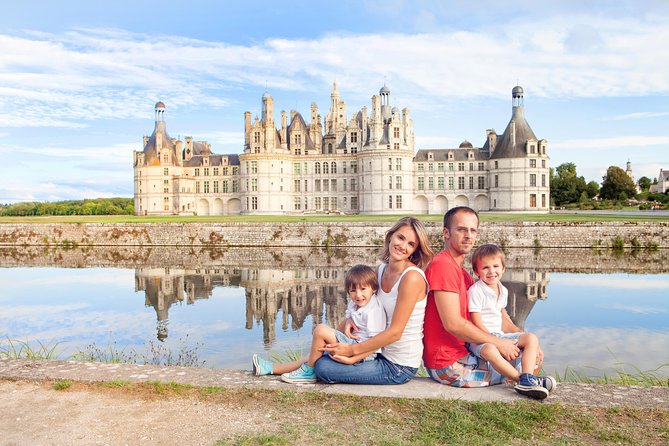 Loire Valley Castles Trip with Chenonceau and Chambord from Paris - Chambord: spectacle on a huge scale