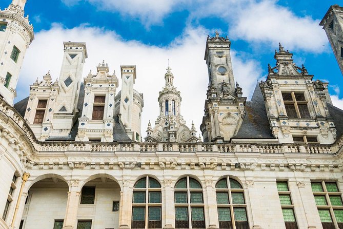 Loire Valley Wine and Castles Small-Group Day Trip from Paris - Walking, stairs, weather, and the pace