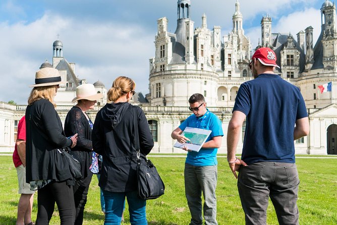 Loire Valley Wine and Castles Small-Group Day Trip from Paris - Chambord and its impossible-looking staircase