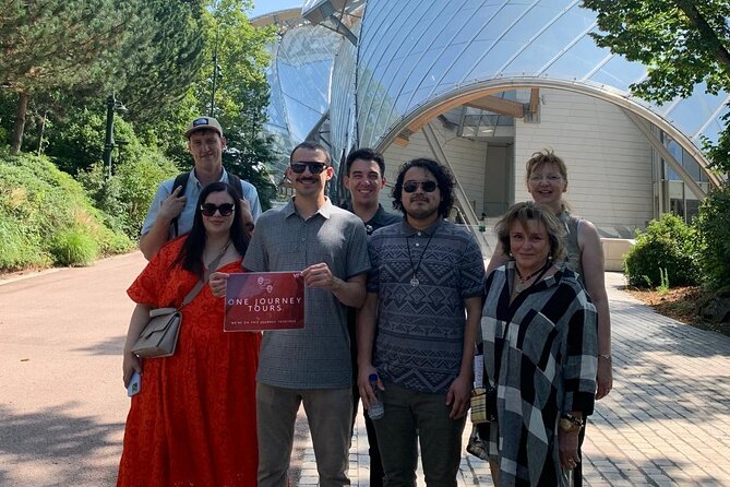 Louis Vuitton Foundation Exterior Walking Tour and Premium Entry - Seeing art, glass, and Paris from the terraces