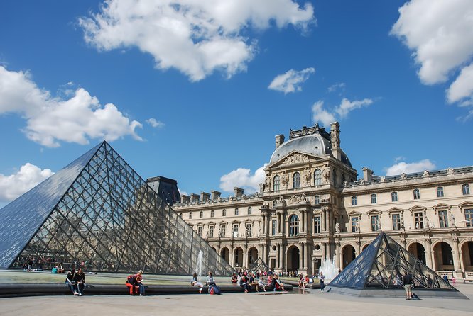 Louvre Access with a Multilingual Host - Practical tips for a smoother visit