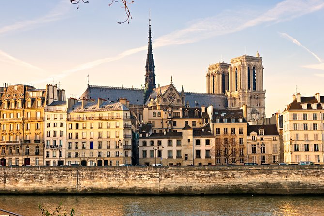 Louvre Evening Escape - Avoid The Crowds! Exclusive Guided Tour - Practical details that can affect your decision