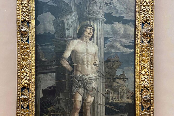 Louvre Highlights & Mona Lisa Access with Expert Guide - Key points before you book