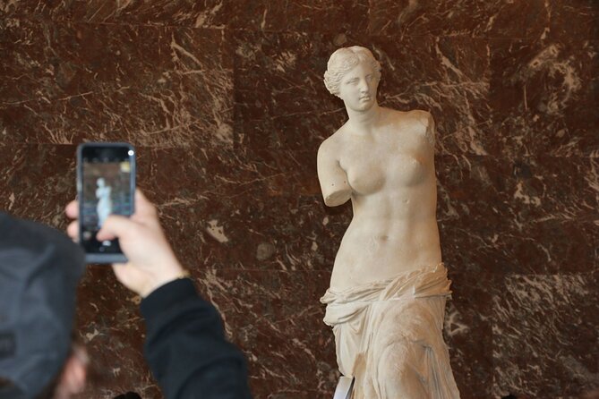 Louvre Museum Access Guided Tour with Mona Lisa - Meeting the Mona Lisa