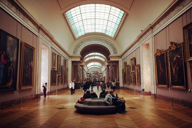 Louvre Museum and Arc de Triumph Tickets with Audio Guide - From the Louvre to the Arc de Triomphe