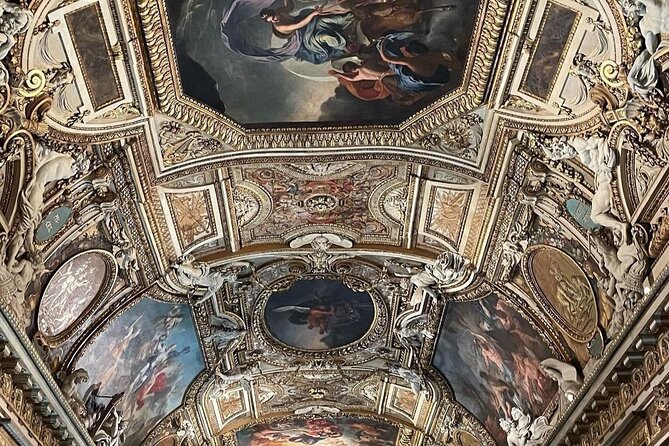 Louvre Museum Entrance Ticket - How the self-guided format affects your visit
