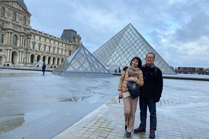 Louvre Museum Entry Ticket with Audio Guide and Mona Lisa Access - Seeing the Mona Lisa without unrealistic expectations
