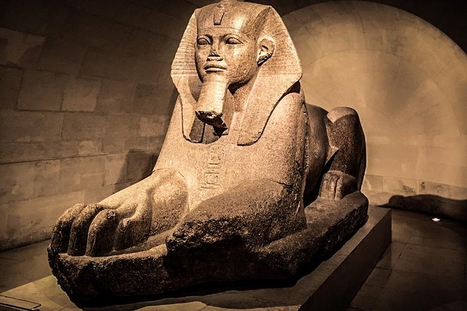 Louvre Museum Guided Tour Options with Timed Entry - The combined outdoor and private inside route
