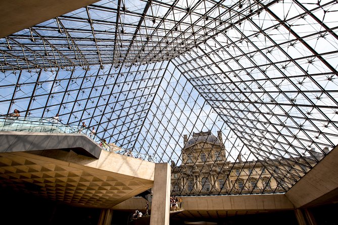 Louvre Museum Guided Tour Options with Timed Entry - Price, timing, and who gets good value