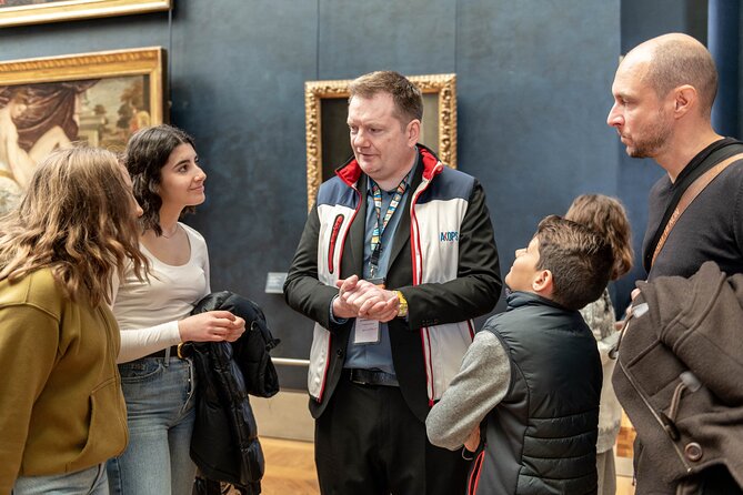Louvre Museum : Kids-Friendly Private Tour with Entry Tickets - The guide makes or breaks the value