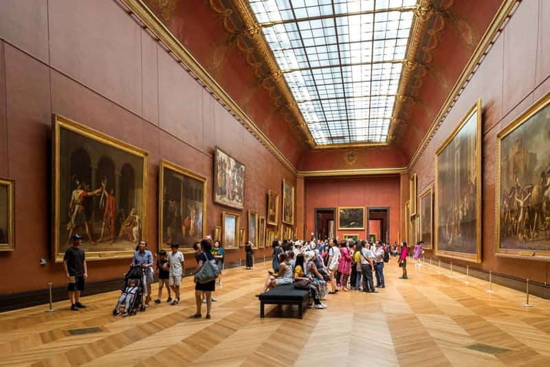 Louvre Museum: Skip-the-Line Small Group Guided Tour - Venus de Milo and the art of seeing a famous statue