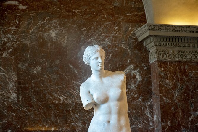 Louvre Private Tour – The Essentials and More with Expert Guide - A route shaped around your interests