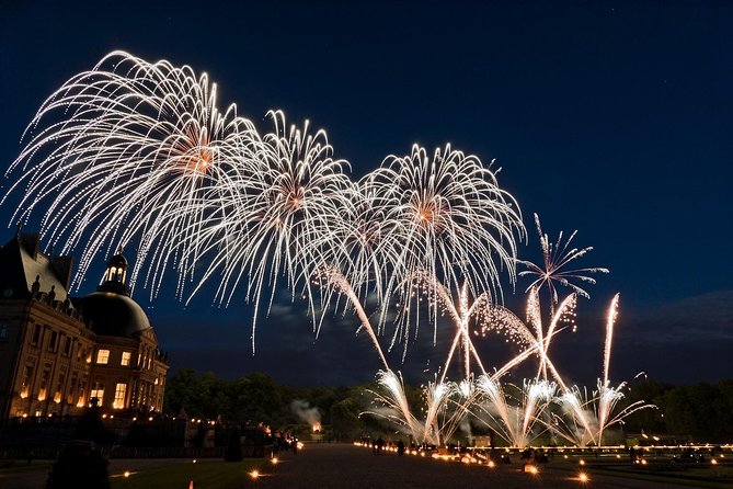 Luxury Evening Dining Experience at Chateau de Vaux-le-Vicomte - Dinner beneath more than 2,000 candles