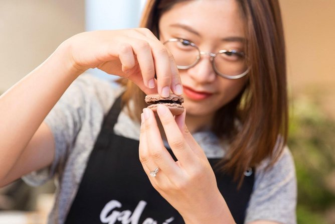 Macaron Bakery Class at Galeries Lafayette Paris - Is $71.20 a fair price?