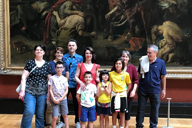 Mamma Mia! Paris Louvre Museum Guided Tour Kid-Friendly Activity - Meeting beneath the Arc de Triomphe du Carrousel
