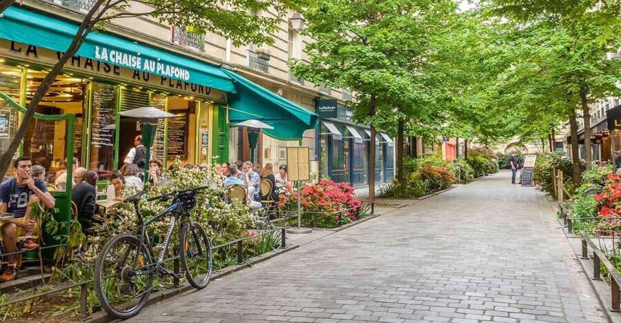Marais District of Paris Guided Walking Tour - The Hôtel de Sully and the noble Marais